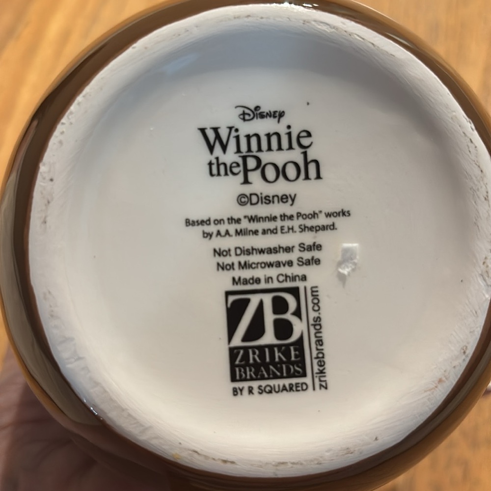 NWT Disney Winnie the Pooh Hunny pot Mug with Lid - Picture 5 of 8